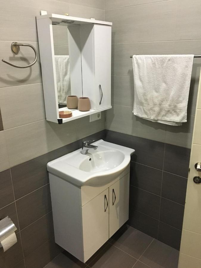 Apartment On Khimshiashvili 11A Batumi Eksteriør billede