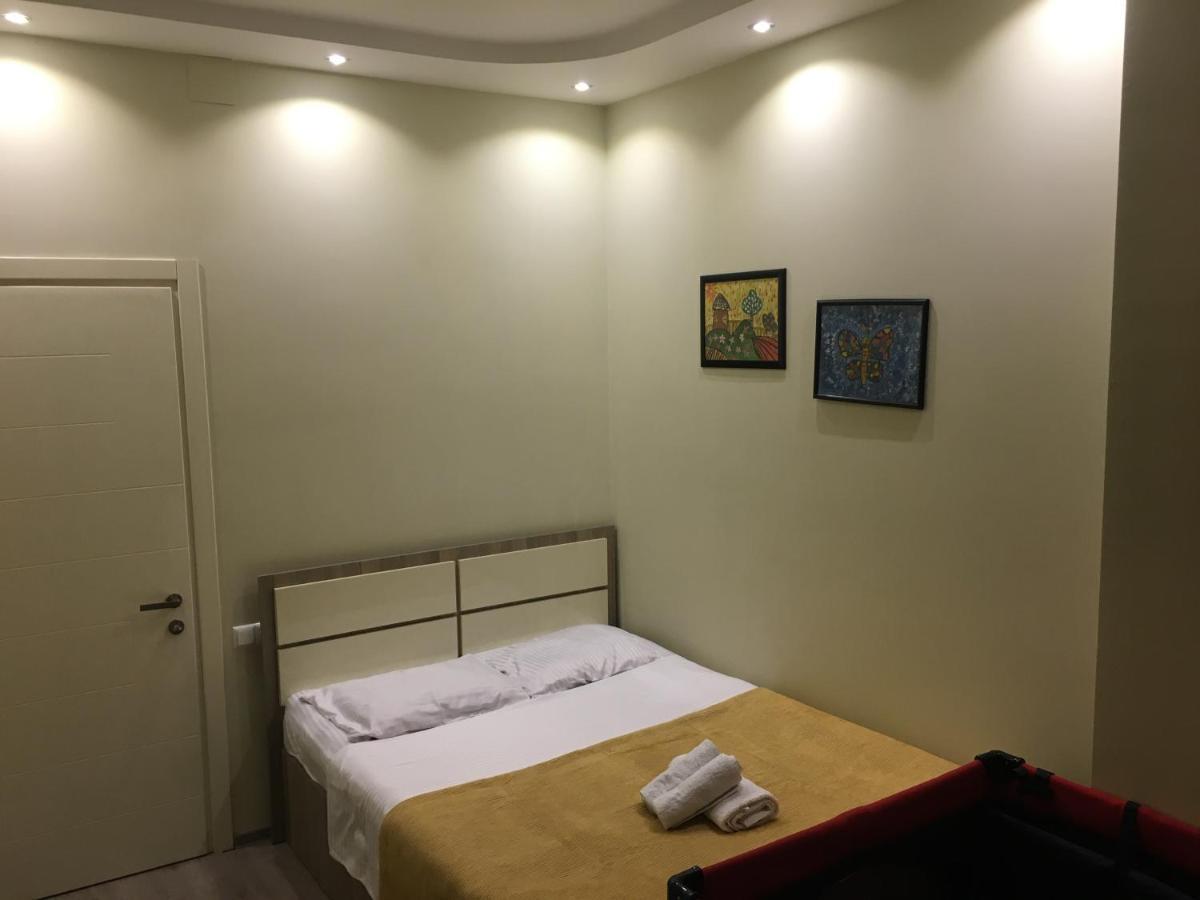 Apartment On Khimshiashvili 11A Batumi Eksteriør billede