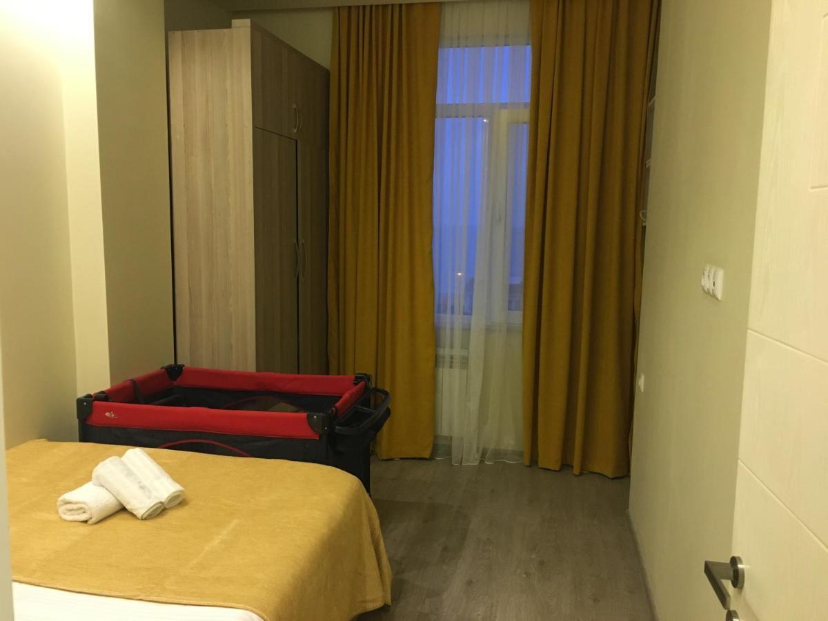 Apartment On Khimshiashvili 11A Batumi Eksteriør billede