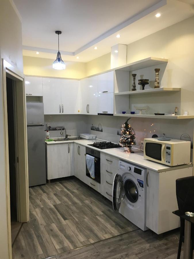 Apartment On Khimshiashvili 11A Batumi Eksteriør billede